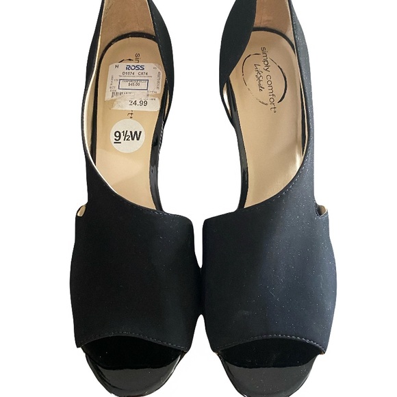 Simply Comfort Heels - Picture 3 of 4